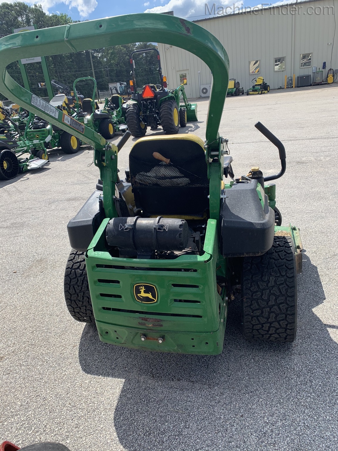 2018 John Deere Z915 Image 4