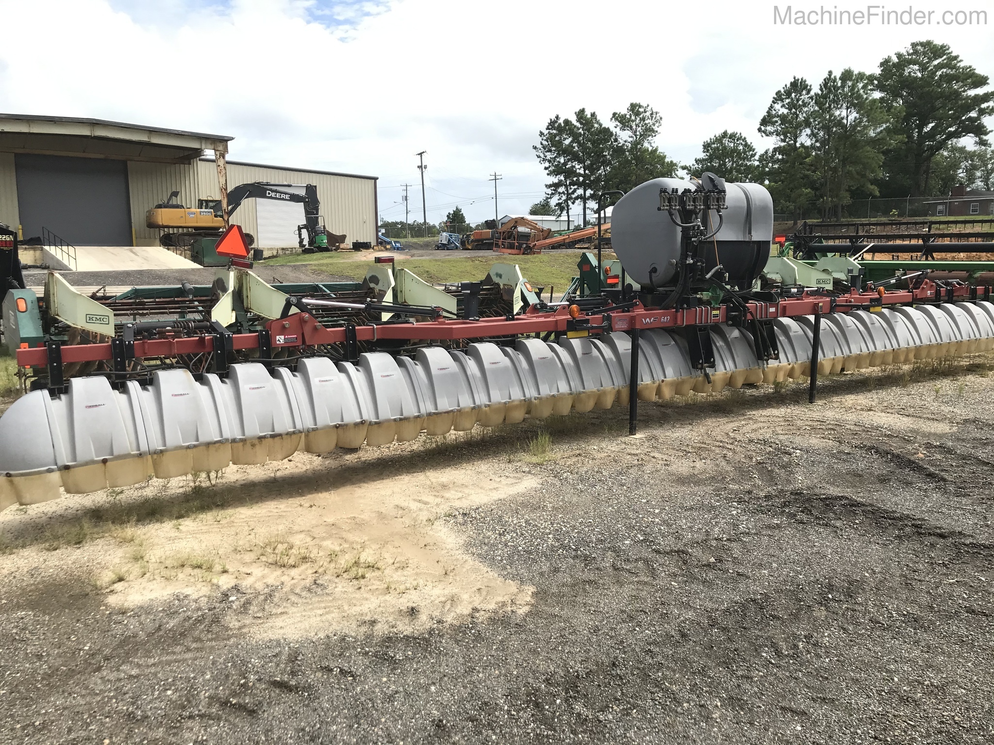 2015 Willmar Fabrication 640 Image 2