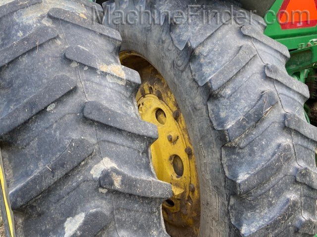 2013 John Deere 8310R Image 7