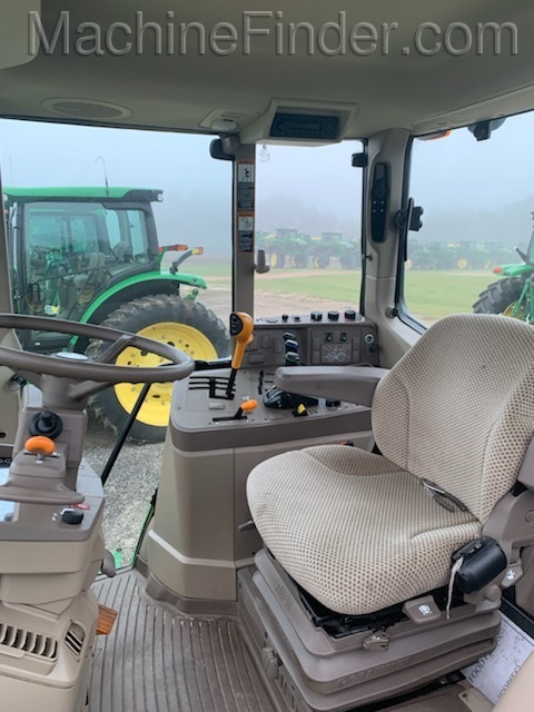 2017 John Deere 6145M Image 5
