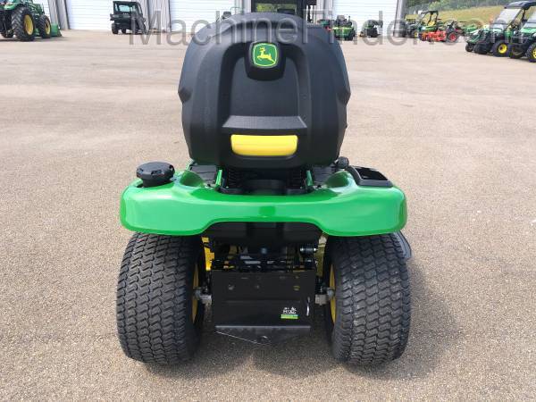 2020 John Deere X330 42