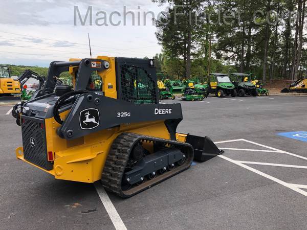 2020 John Deere 325G Image 3