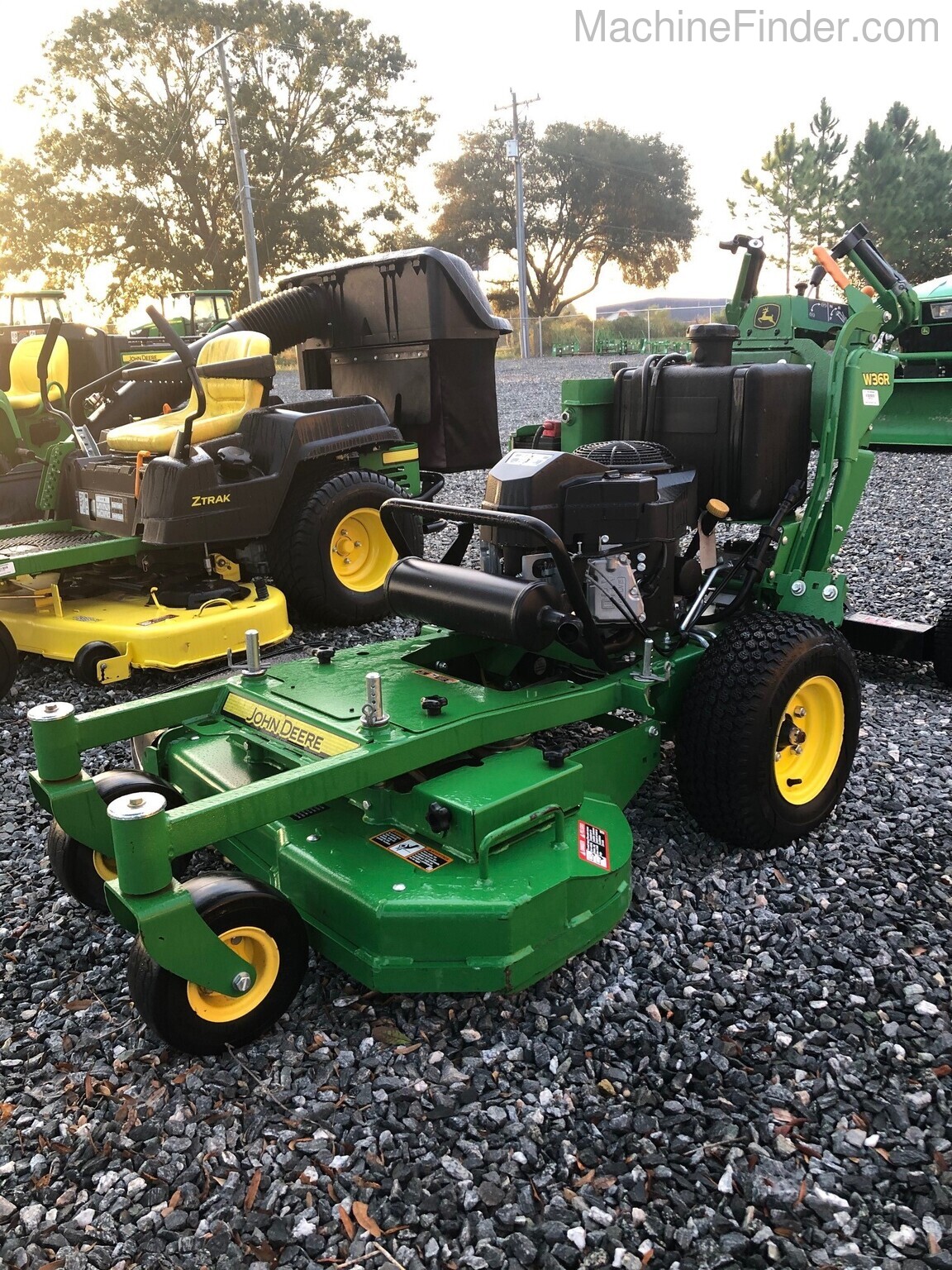 2019 John Deere W36R Image 1