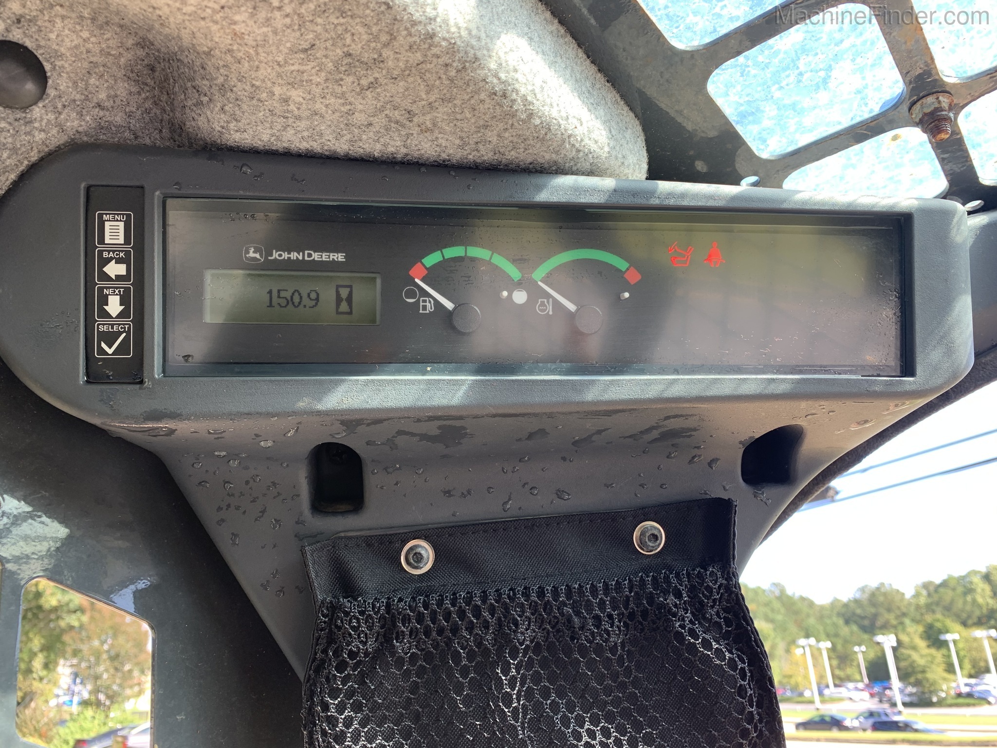 2020 John Deere 325G Image 7