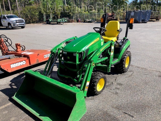 2019 John Deere 1025R Image 1