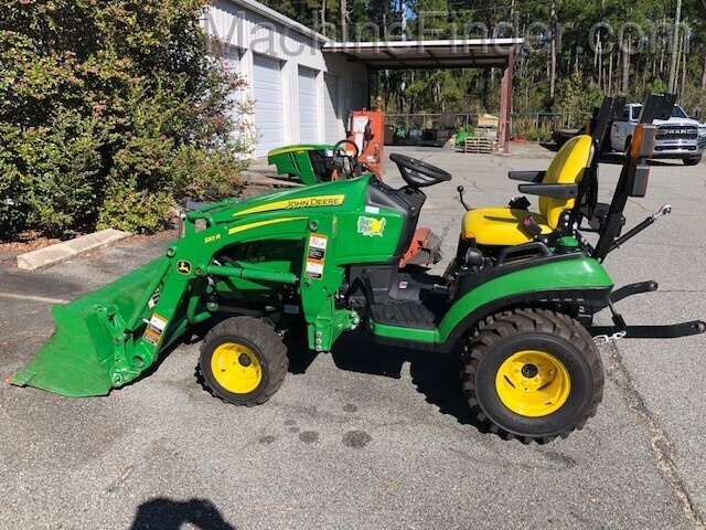 2019 John Deere 1025R Image 5