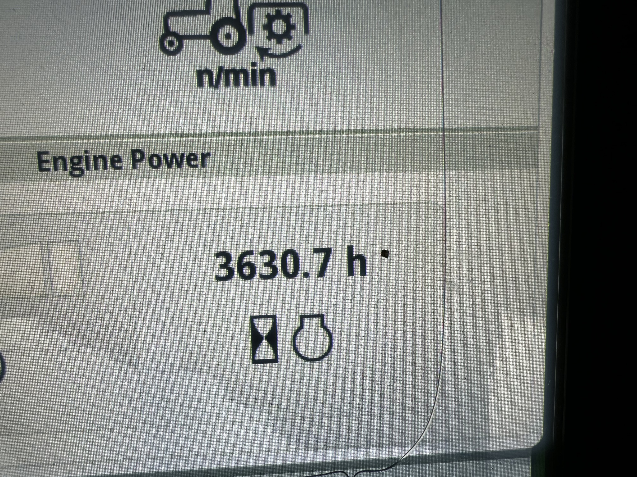 2015 John Deere 8320R Image 13