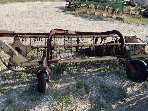New Holland RAKE Image 1