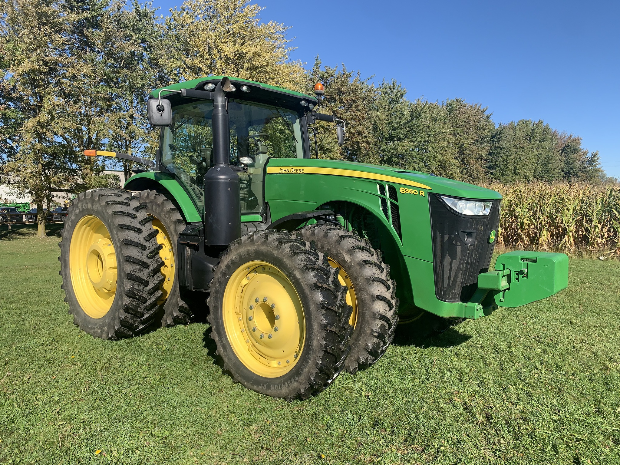 2012 John Deere 8360R Image 2