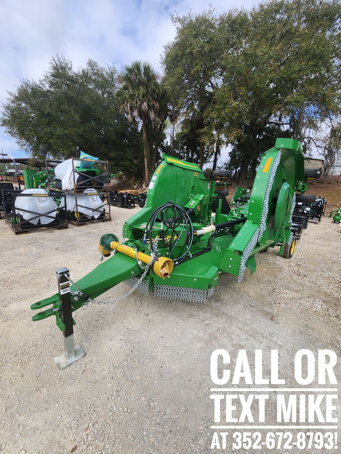 2023 John Deere FC15M Image 2