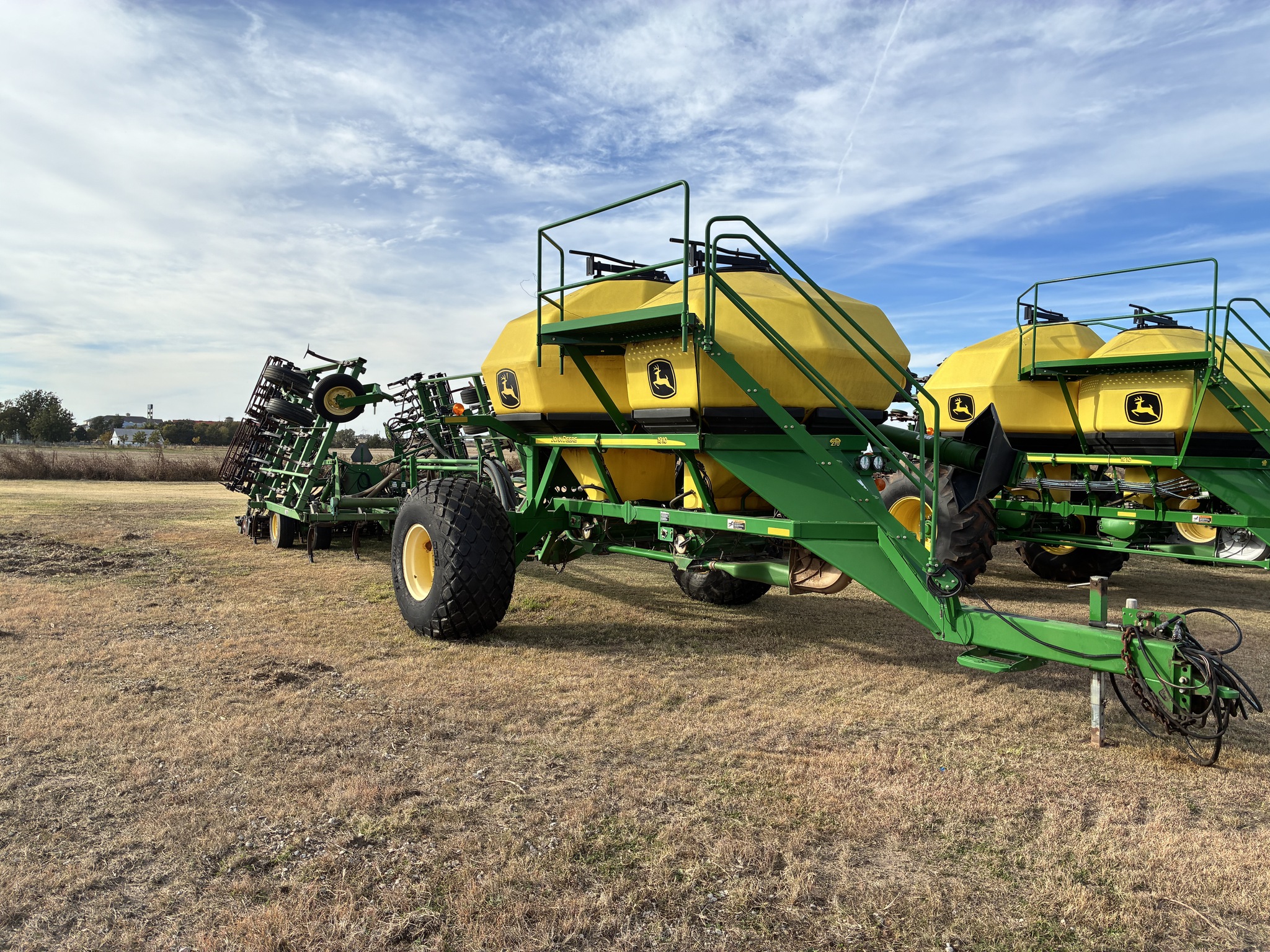 2009 John Deere 730 Image 3