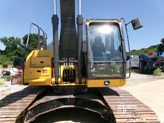 2023 John Deere 250P