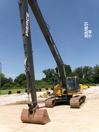 2023 John Deere 250P