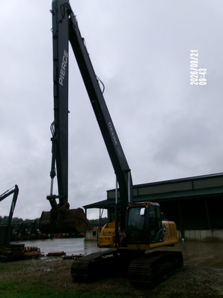 2023 John Deere 250P