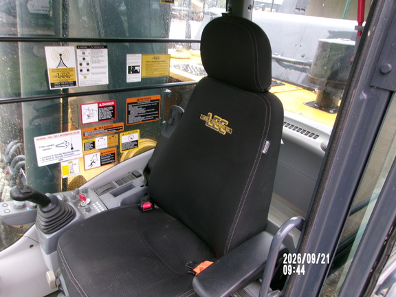 2023 John Deere 250P