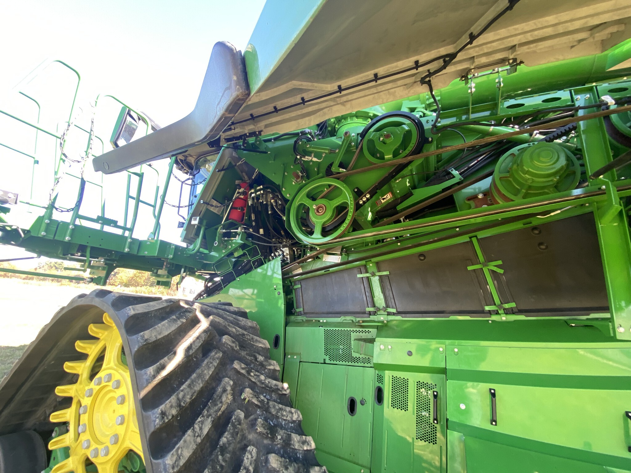 2022 John Deere X9 1100 Image 10