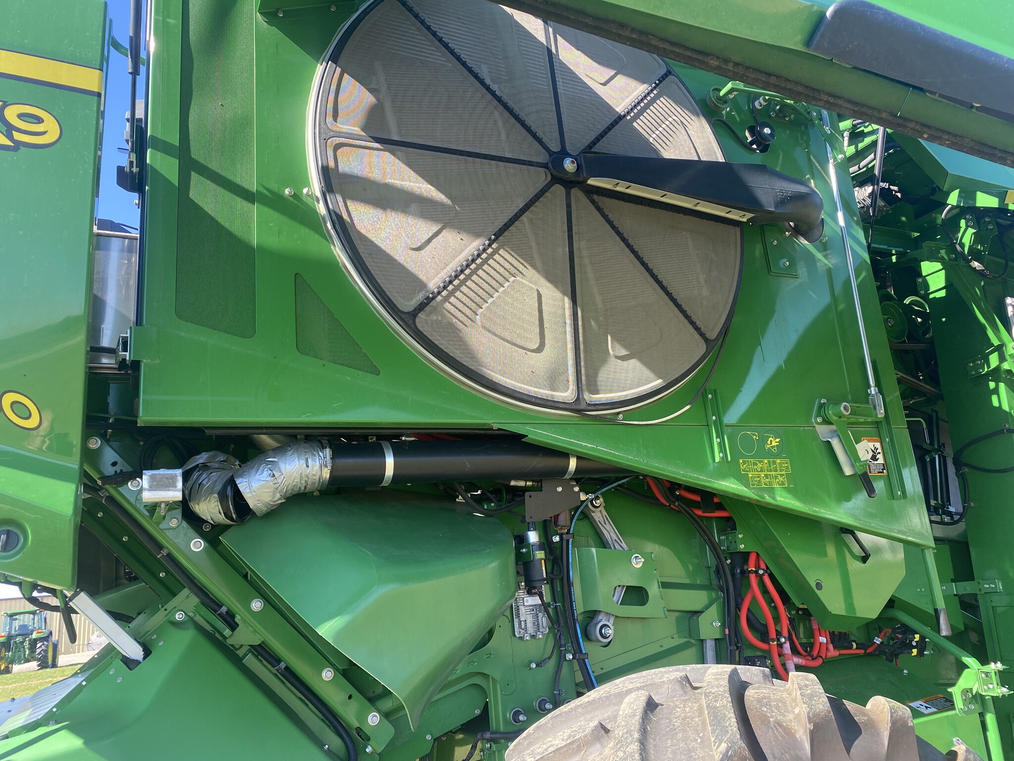 2022 John Deere X9 1100 Image 9