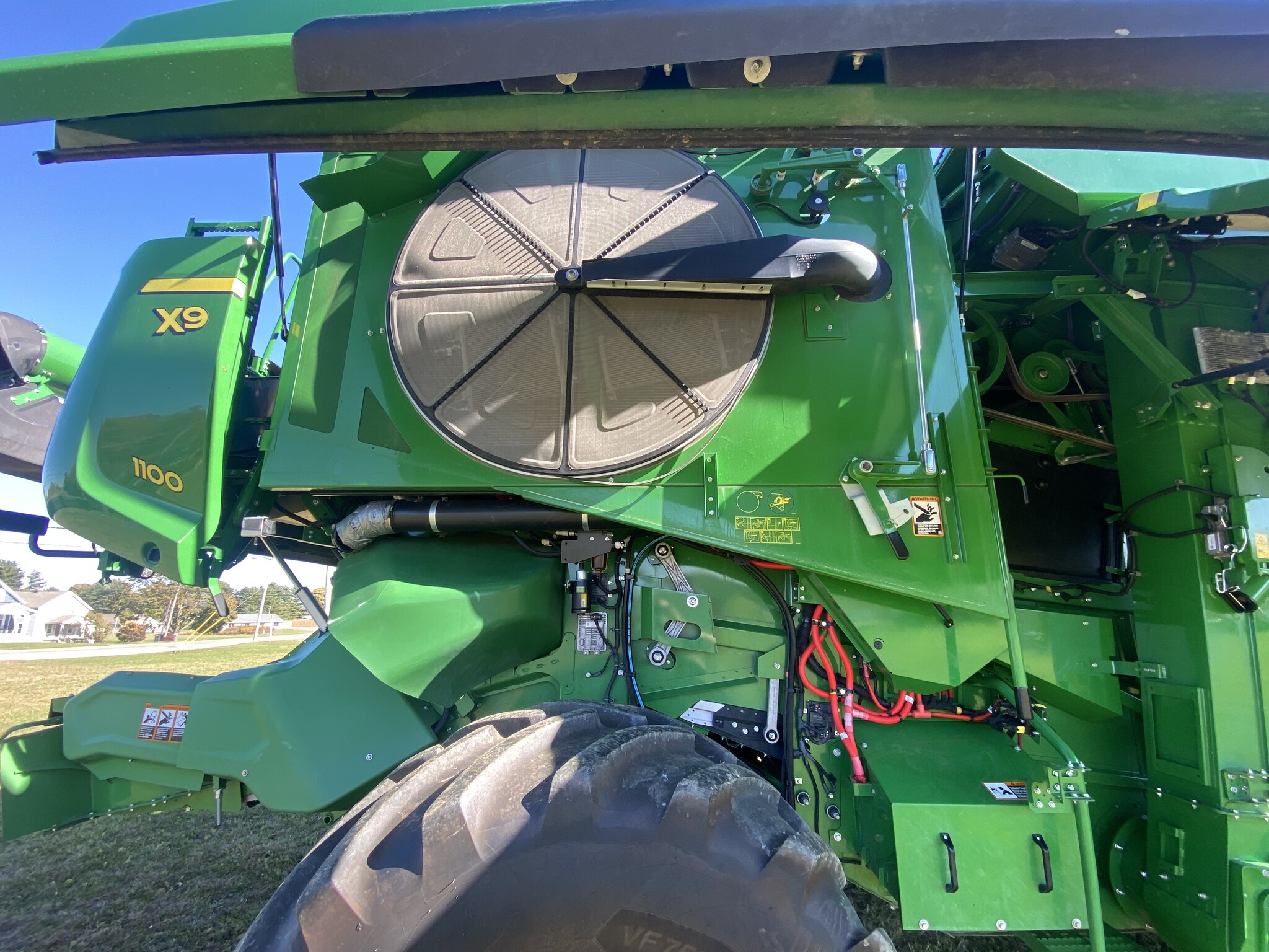 2022 John Deere X9 1100 Image 21