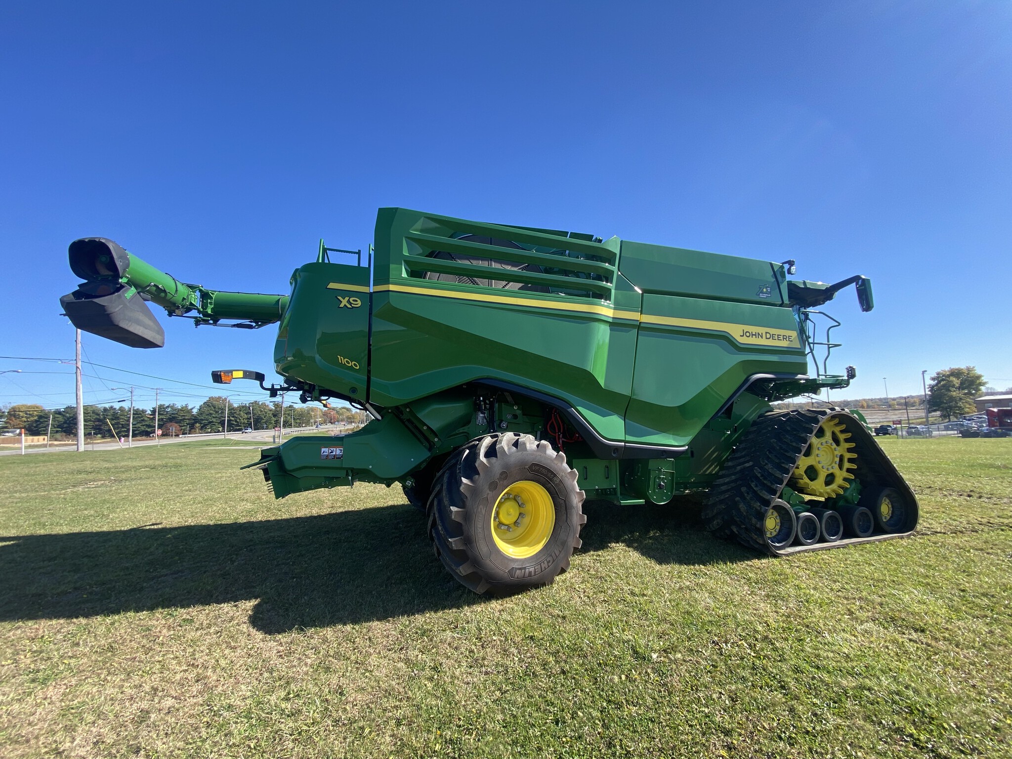 2022 John Deere X9 1100 Image 23