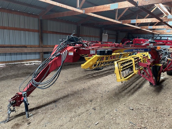 2018 New Holland 216 | Rakes | MachineFinder