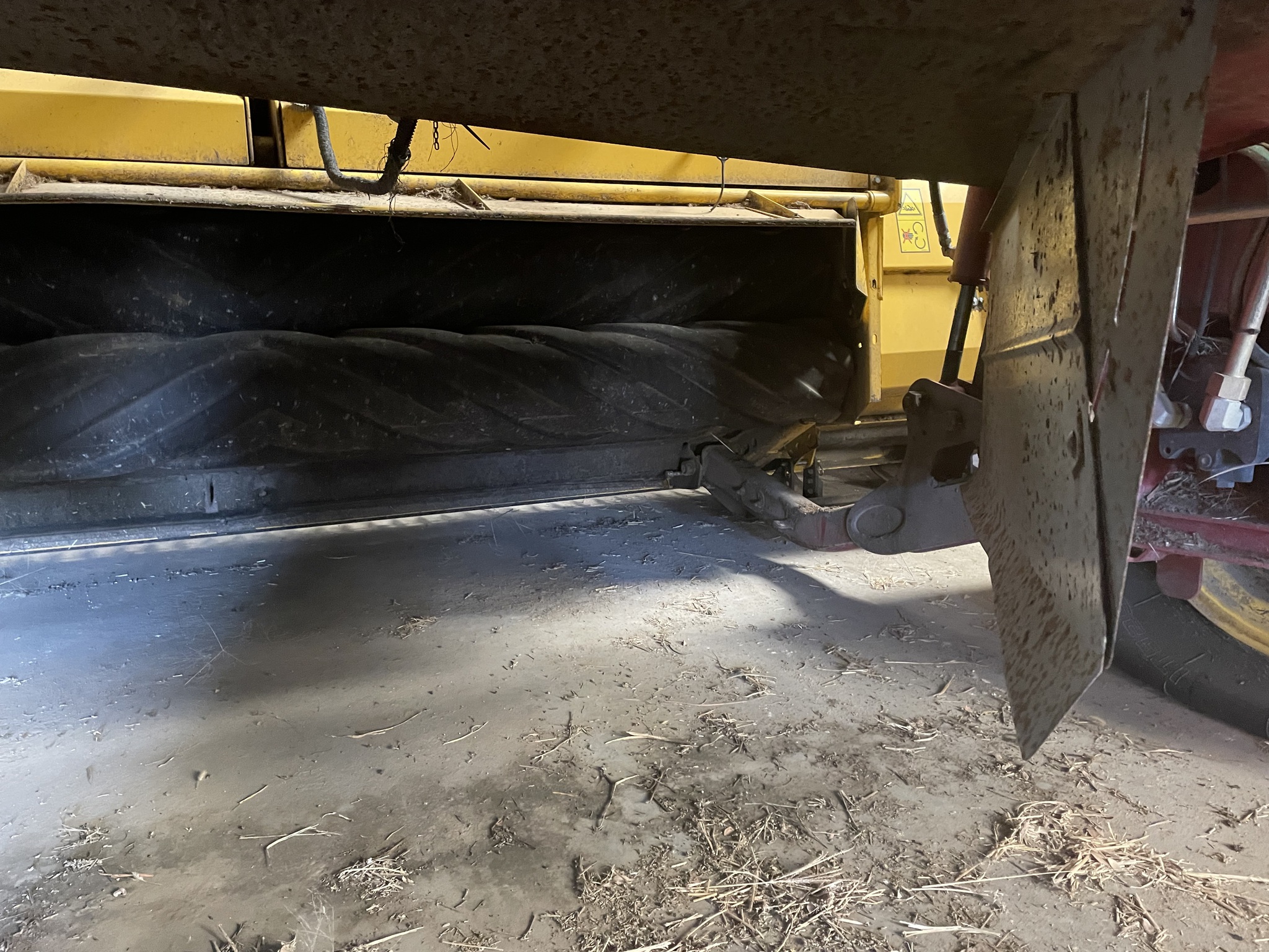 2013 New Holland H8040 Image 12