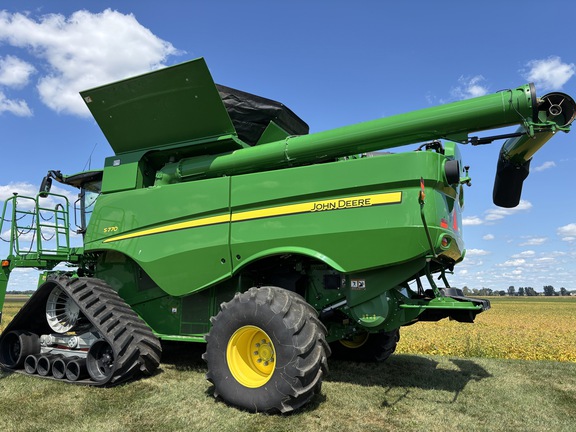 Used 2021 John Deere S770 Combines at Koenig Equipment in Urbana, OH - Photo6