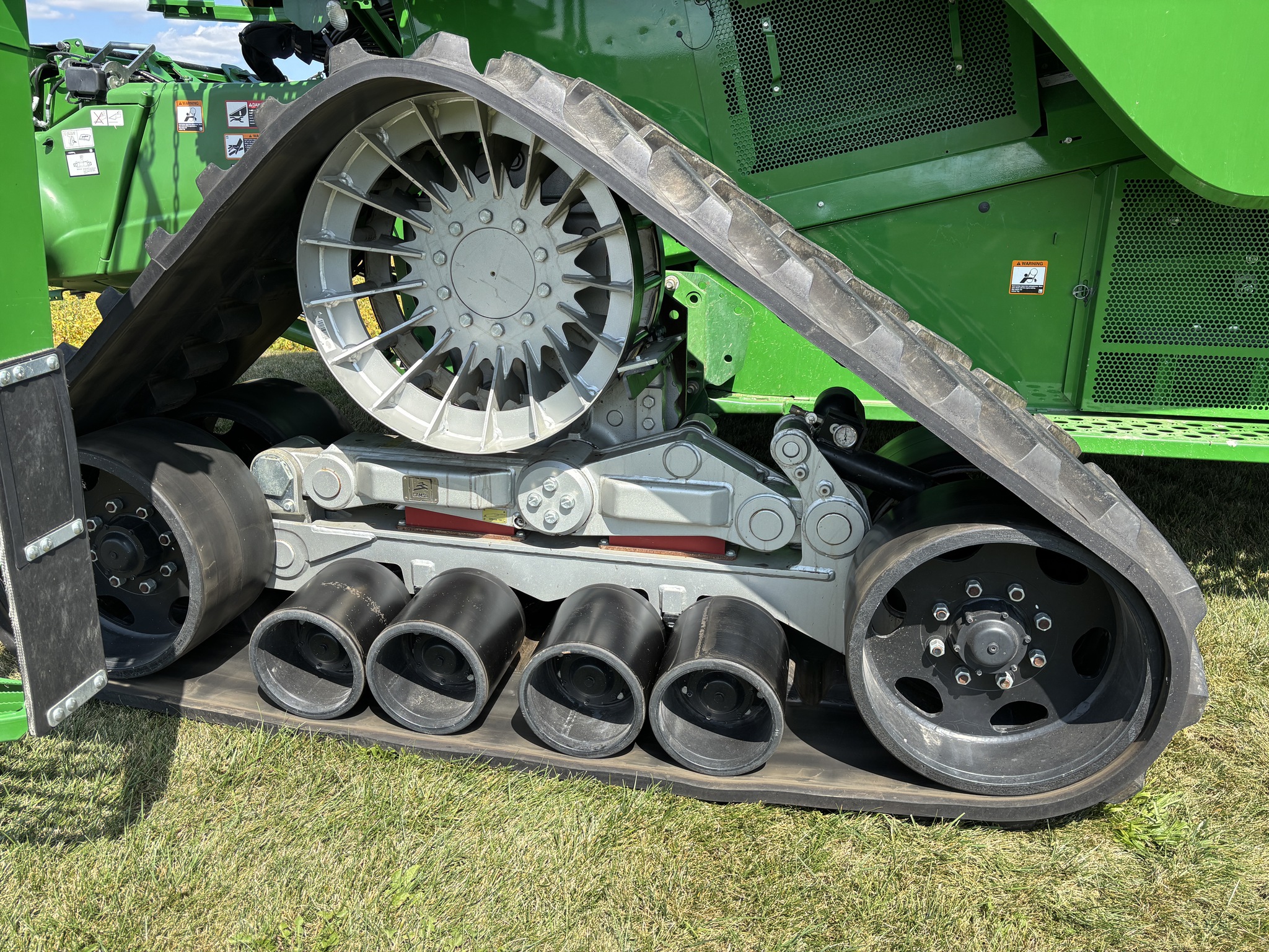 Used 2021 John Deere S770 Combines at Koenig Equipment in Urbana, OH - PhotoXL15