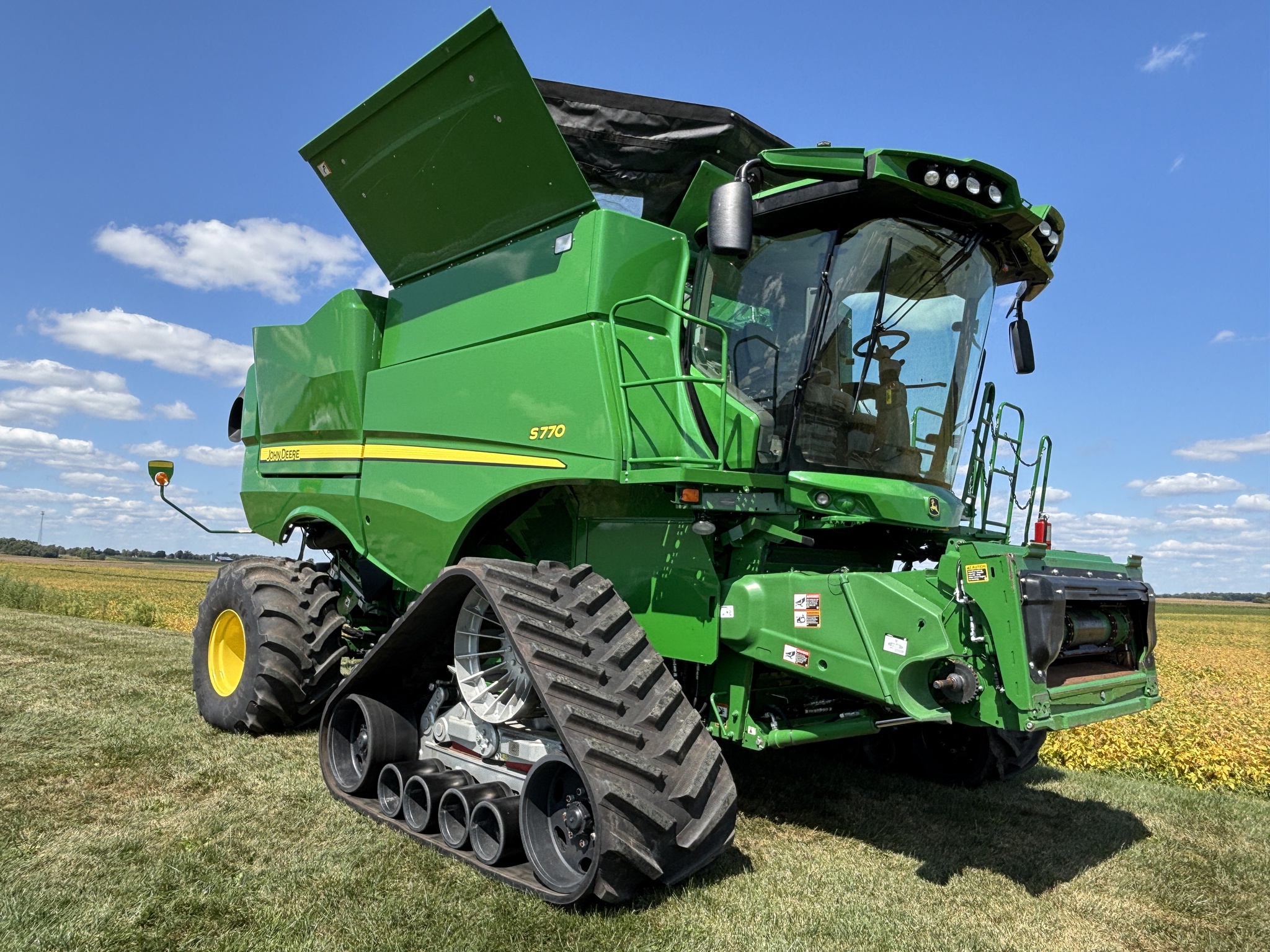 Used 2021 John Deere S770 Combines at Koenig Equipment in Urbana, OH - PhotoXL1