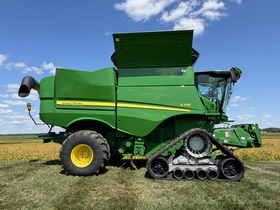 Used 2021 John Deere S770 Combines at Koenig Equipment in Urbana, OH - Photo4