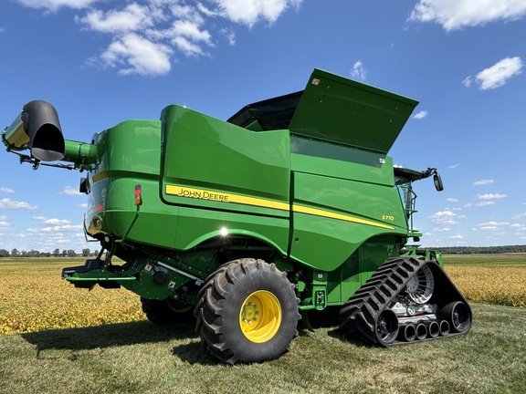 Used 2021 John Deere S770 Combines at Koenig Equipment in Urbana, OH - Photo5