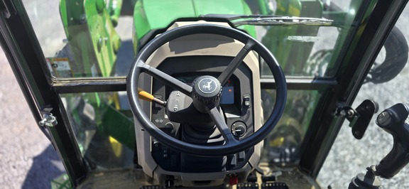 2021 John Deere 5075E