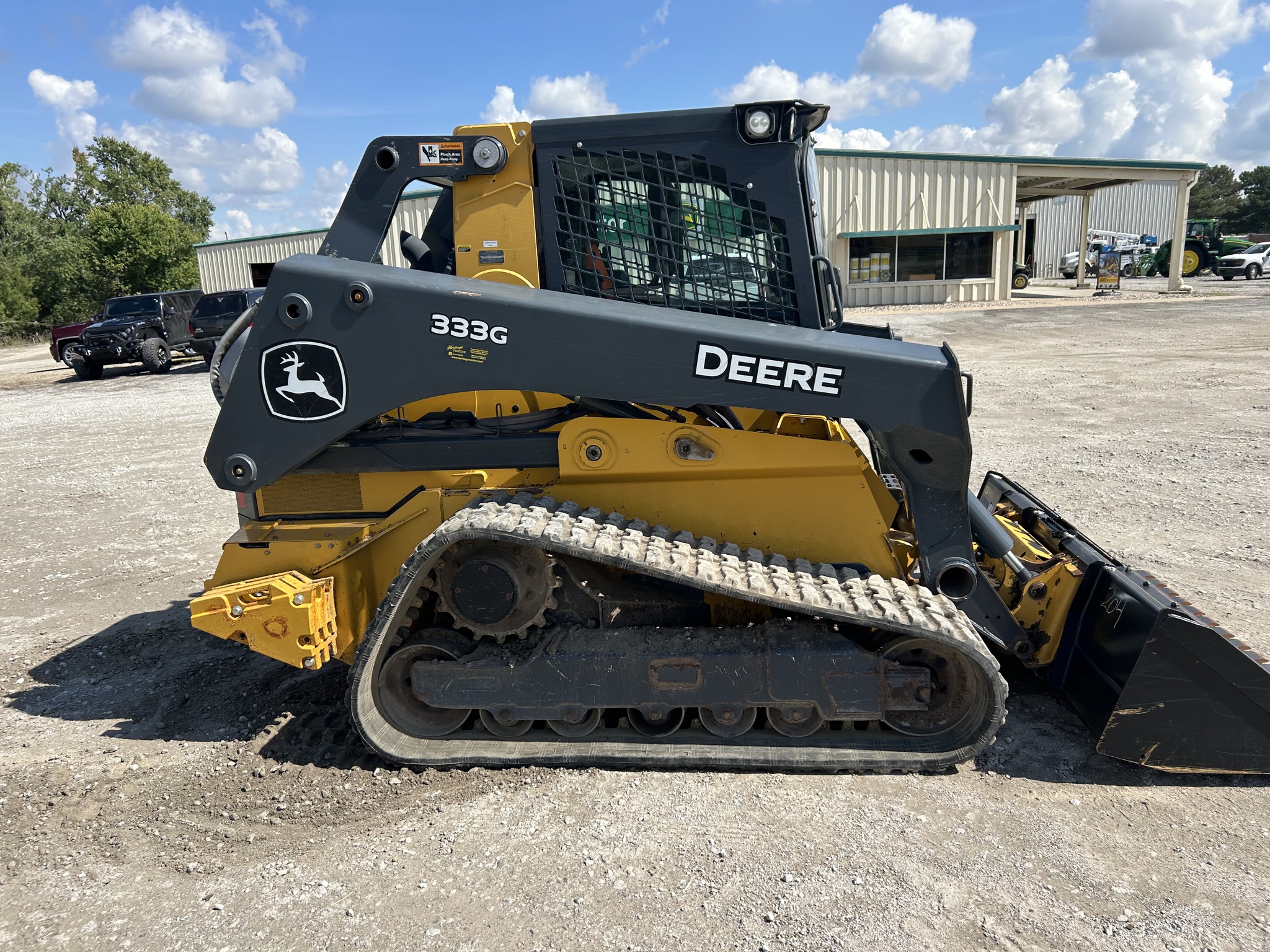  2020 John Deere 333G at Heritage Tractor in Joplin, MO