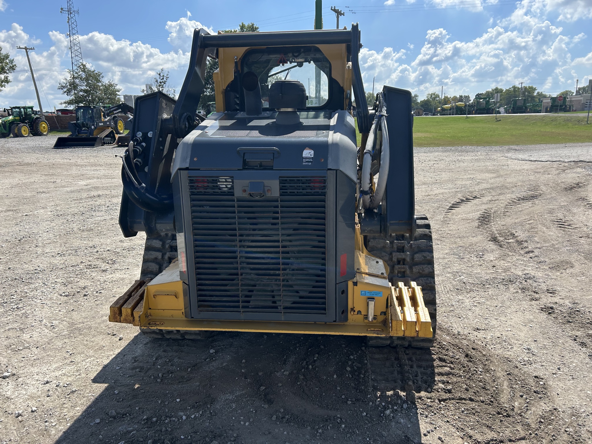  2020 John Deere 333G at Heritage Tractor in Joplin, MO