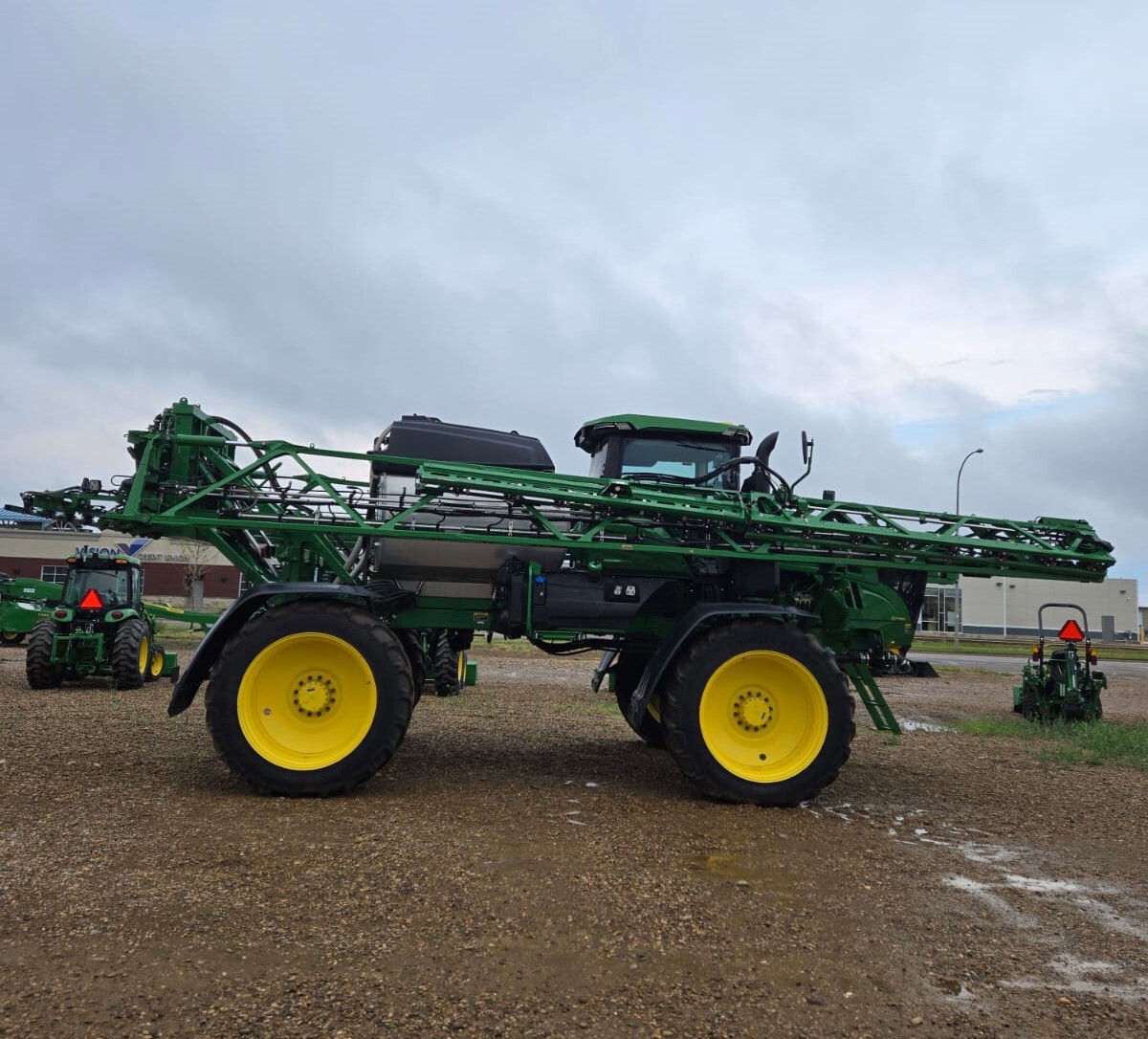 2024 John Deere 412R Image 2