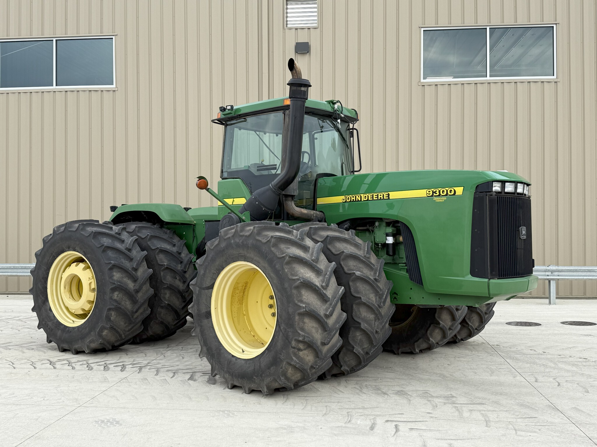 1998 John Deere 9300 Image 1