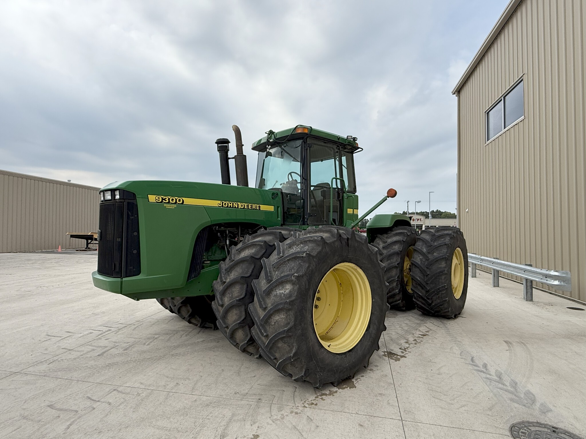 1998 John Deere 9300 Image 6