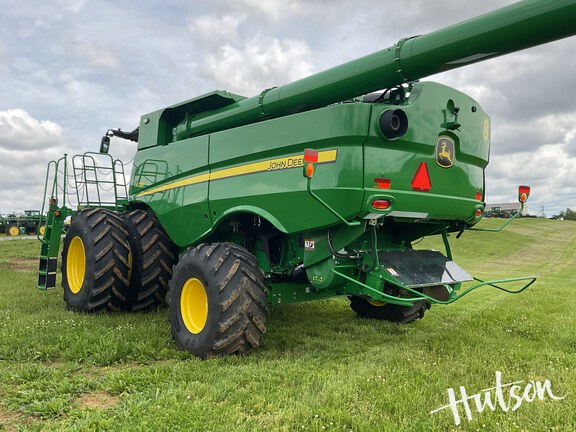 Photo of 2024 John Deere S780