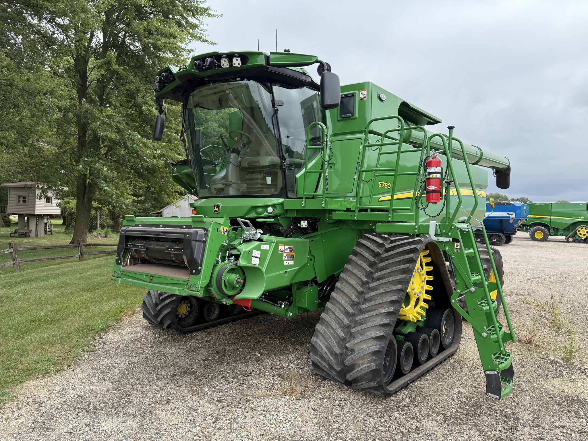 2024 John Deere S780 Image 30