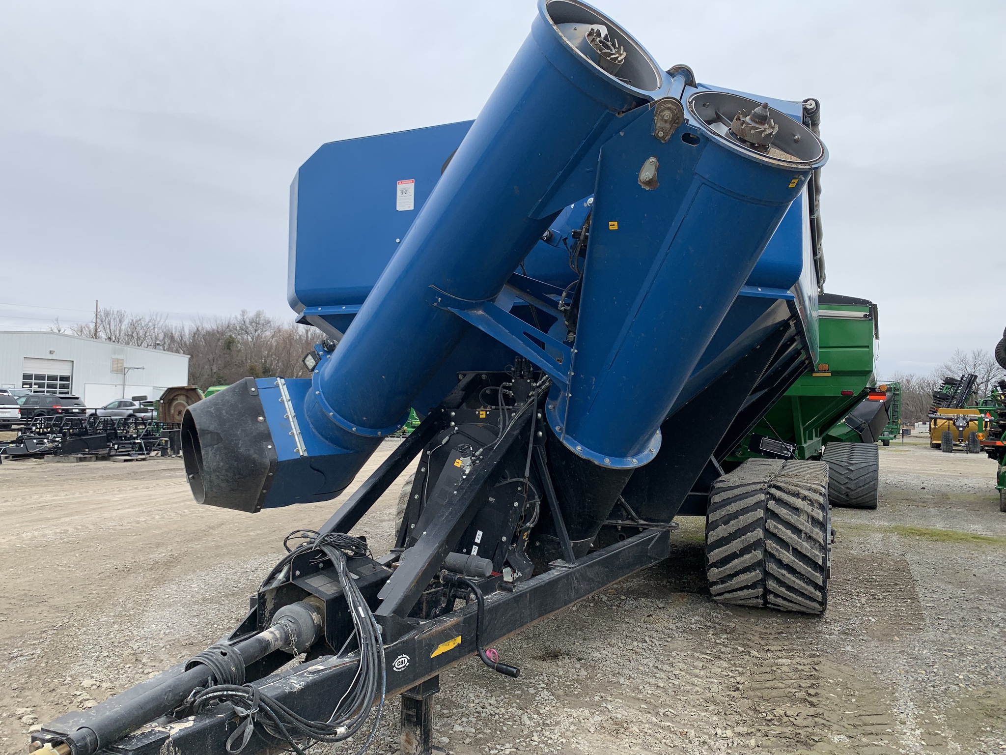  2014 Kinze 1300 at Heritage Tractor in Pittsburg, KS