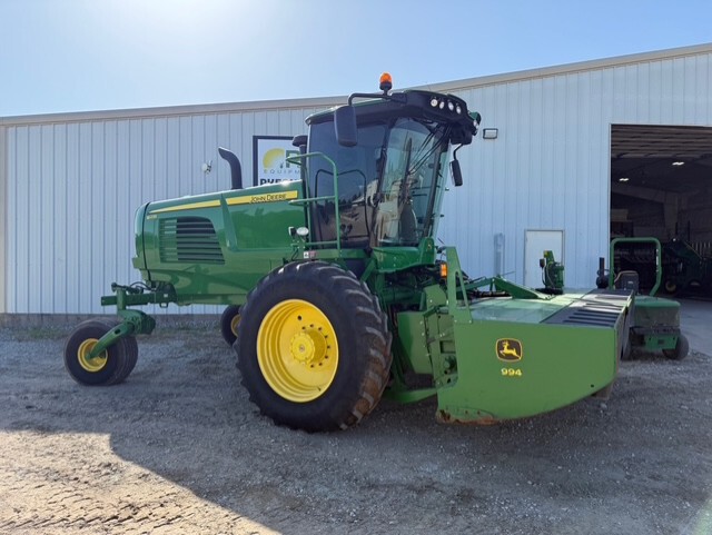 2019 John Deere W235 Image 1