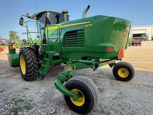 2019 John Deere W235 Image 6