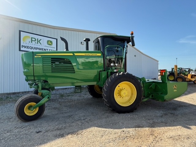 2019 John Deere W235 Image 9