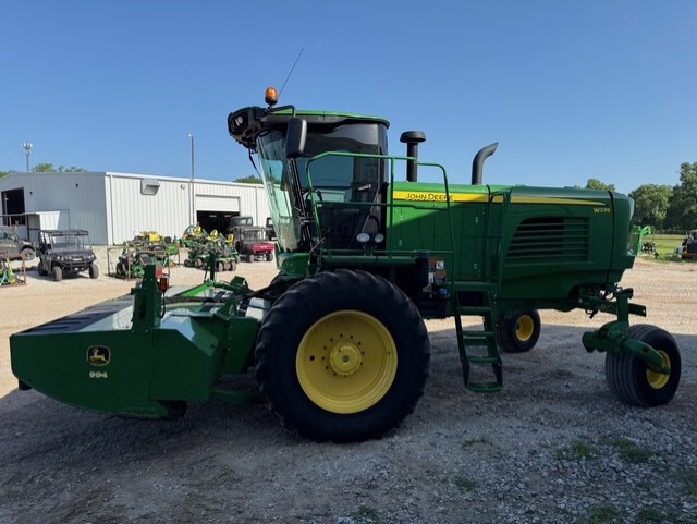 2019 John Deere W235 Image 5