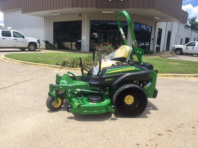 2025 John Deere Z930M Image 2