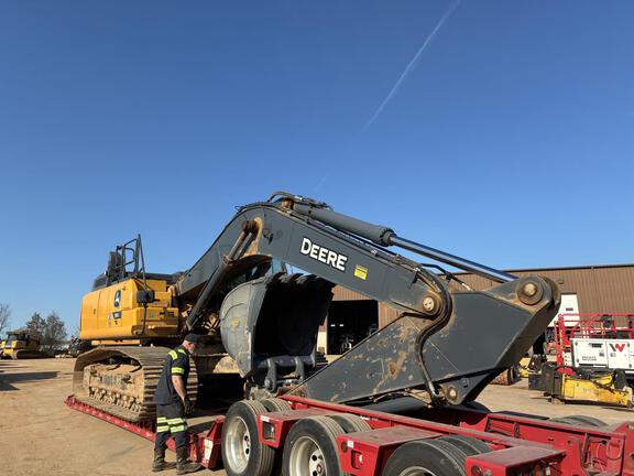 2023 John Deere 350 P-Tier