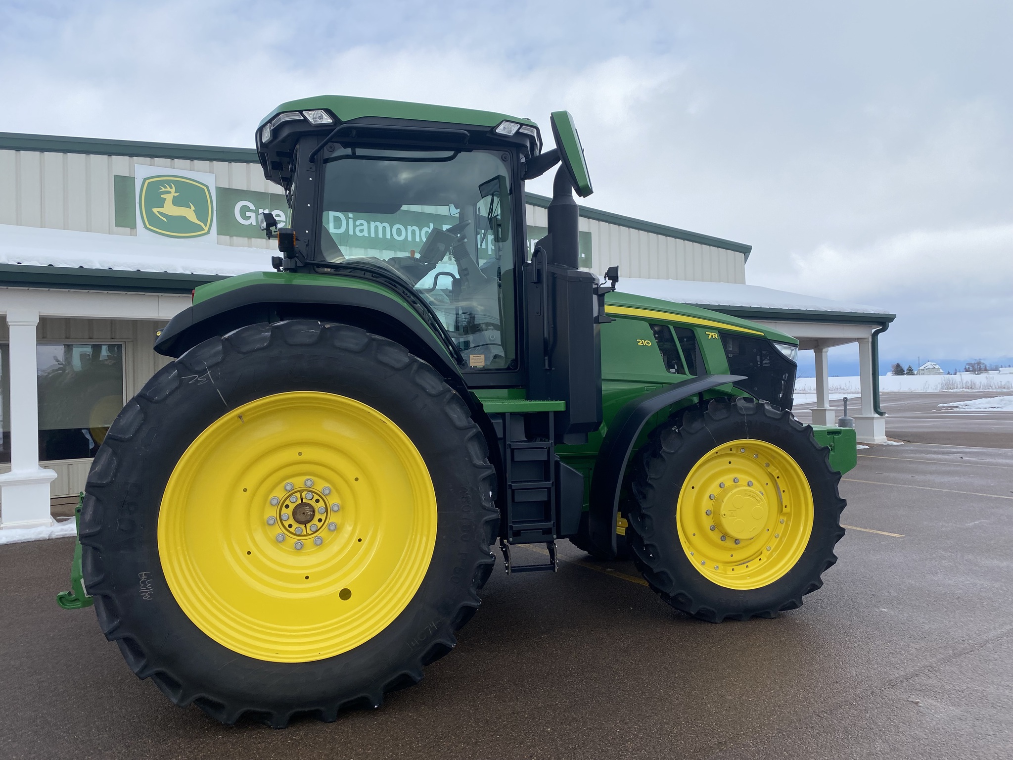 2023 John Deere 7R 210 Image 8