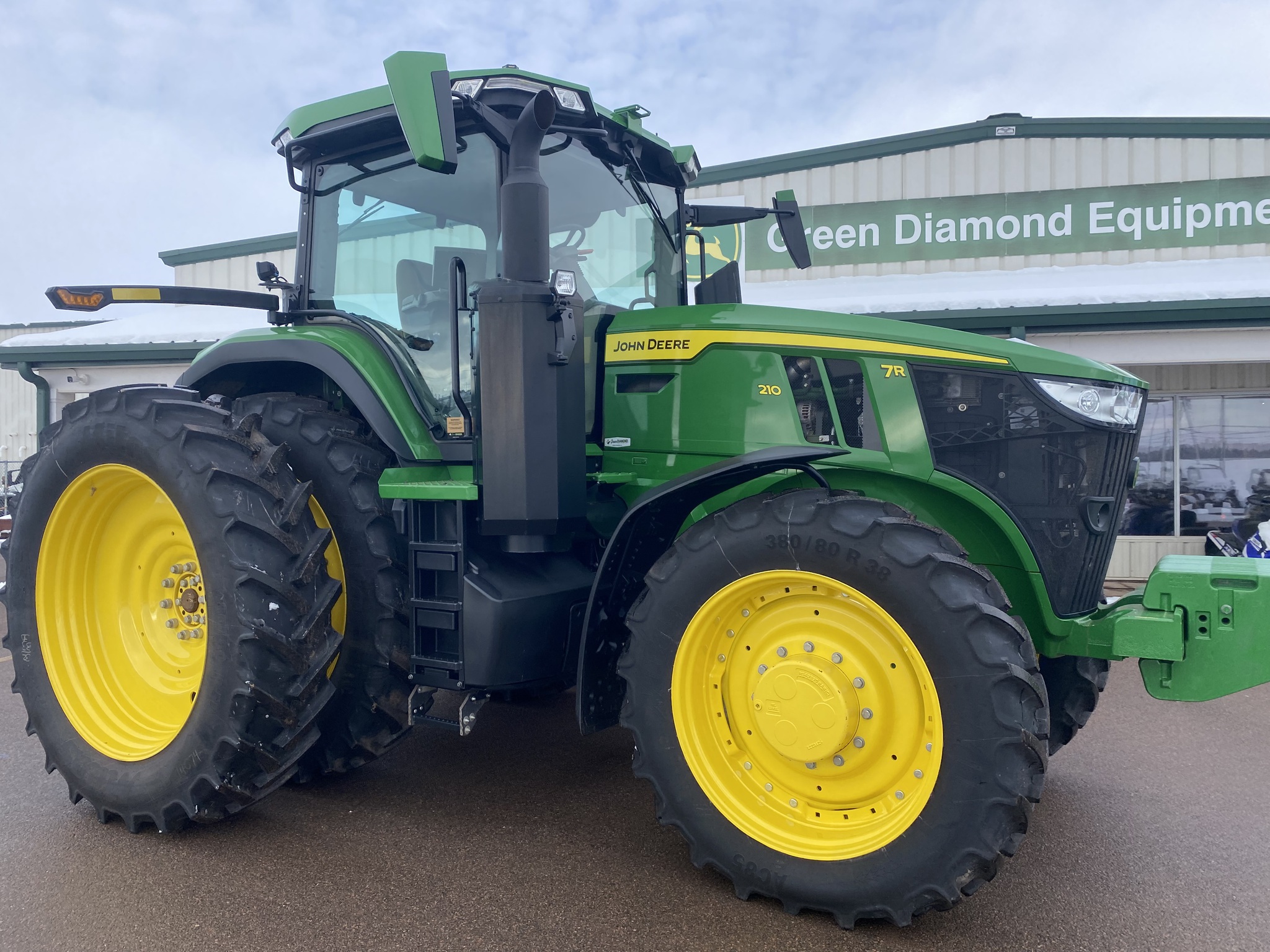2023 John Deere 7R 210 Image 10