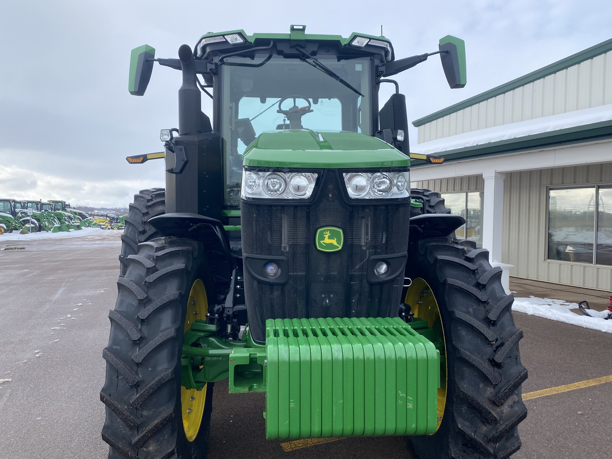 2023 John Deere 7R 210 Image 9