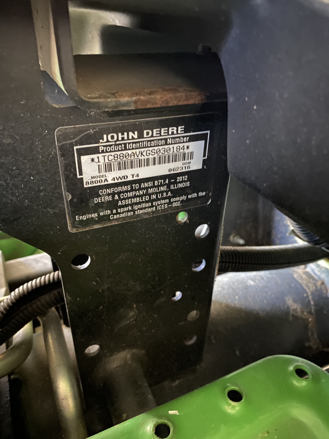 2016 John Deere 8800A Image 15