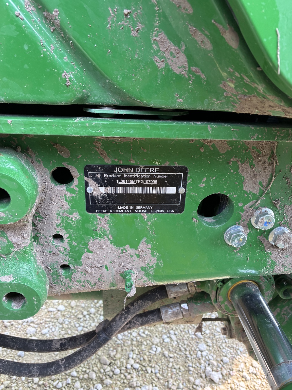 2023 John Deere 6145M Image 15